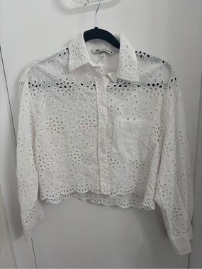 Zara White Eyelet Cropped Button-Down Blouse
